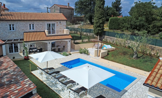 Villa Emilia, Villa Emilia Vižinada